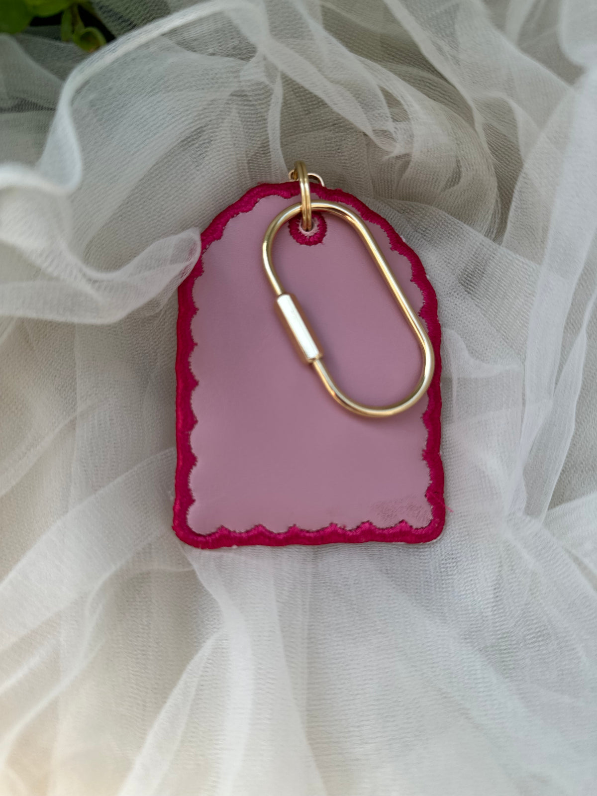Dios Te Ama Pink Bag Tag | Catholic Bag Tag | Faith Gift